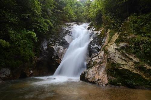 金竹飞瀑景区