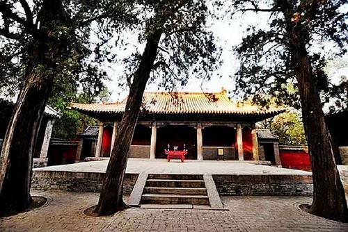 尼山孔庙和书院