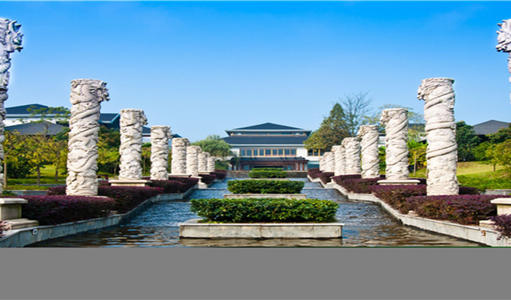 龙佑赤壁温泉度假区