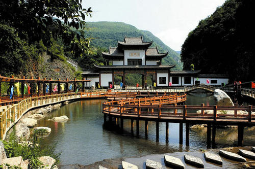 郧西天河旅游区